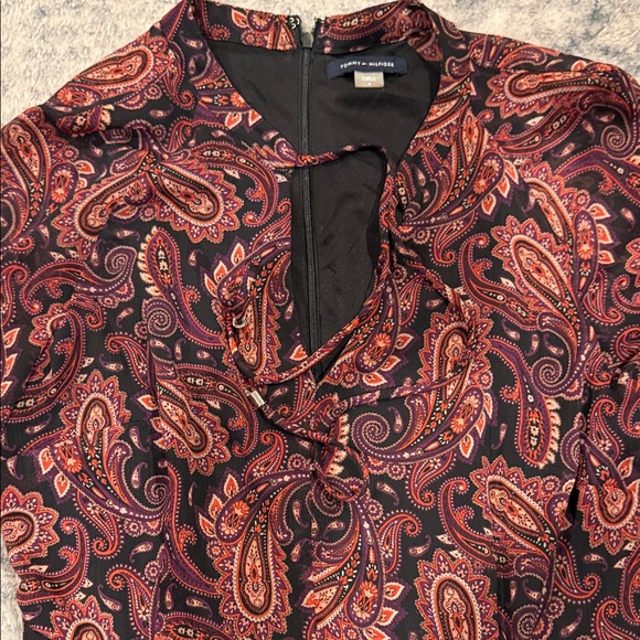 Tommy Hilfiger Red and Black Paisley Long Sleeve Dress - Picture 4 of 5